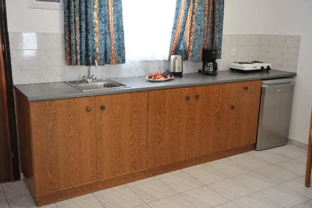 APARTMENT CAPACITY 3