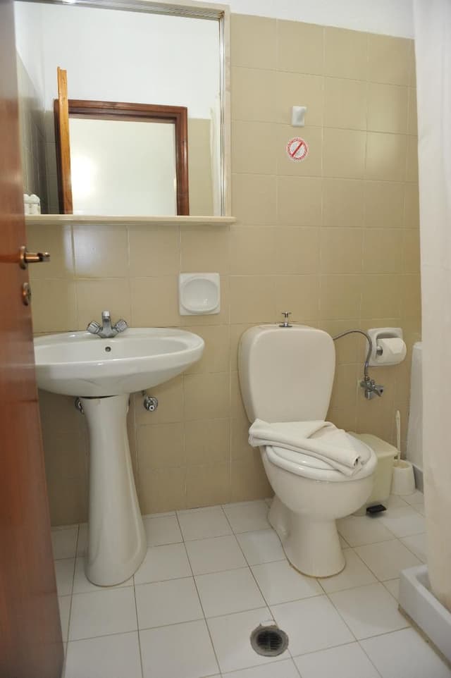 APARTMENT CAPACITY 3