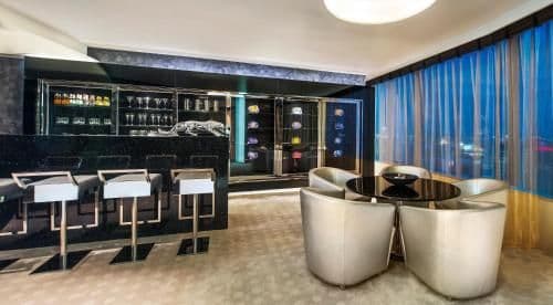 Wow, 1 Bedroom Vice Presidential Suite, 1 King, City view