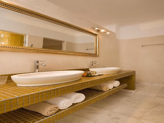 SUITE GRAND