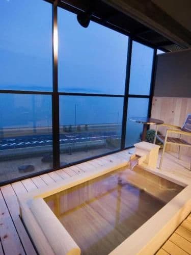 Deluxe Twin Room with Tatami Area