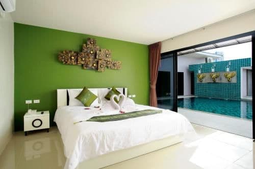 Three-Bedroom Penthouse with Pool
