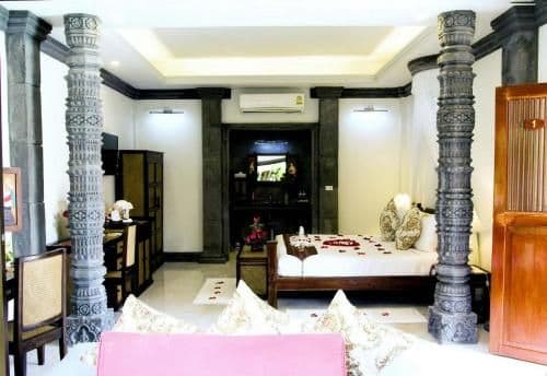 Executive Suite