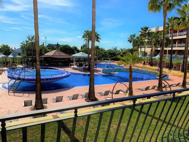 Double or Twin POOL VIEW