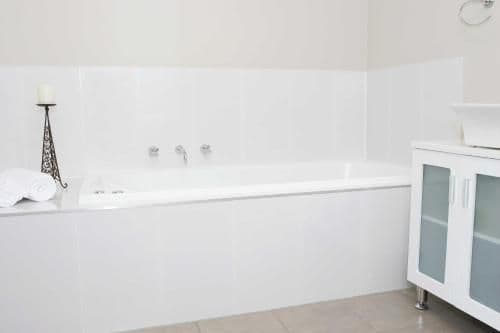 Suite with Spa Bath