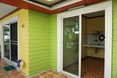 One-Bedroom Bungalow