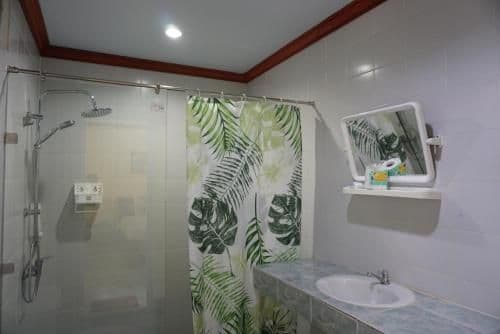 One-Bedroom Bungalow