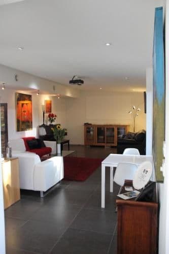 Tea Tree King Room