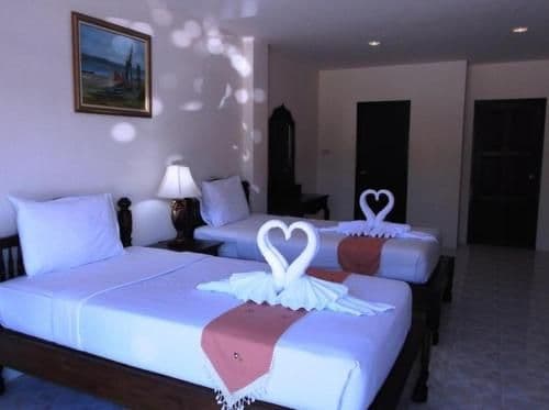 Standard Twin Room with Air Condition