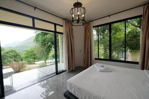 Deluxe One-Bedroom Villa