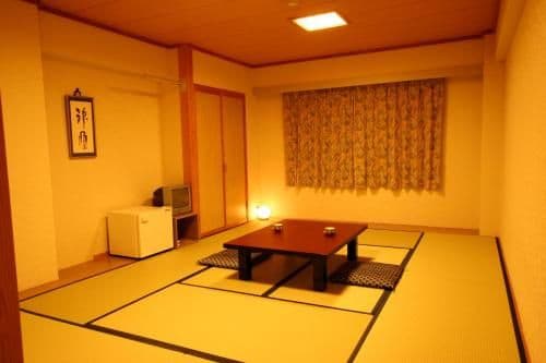 Japanese-Style Room with Shared Bathroom - Non-Smoking
