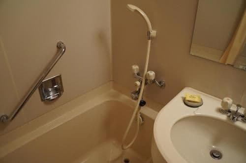 Twin Room - Non-Smoking