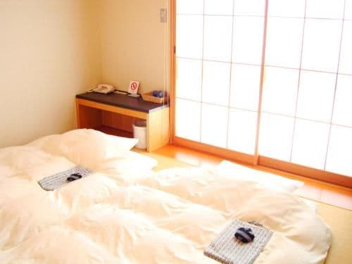 Japanese-Style Twin Room - Non-Smoking