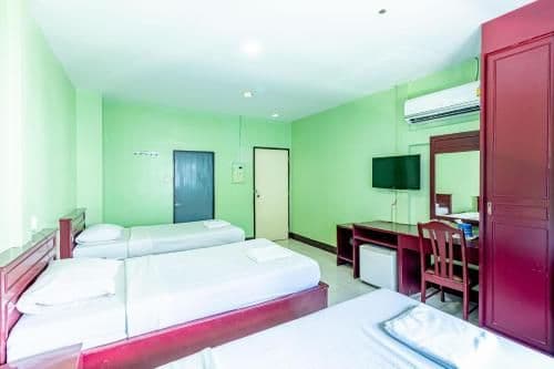 Triple Room