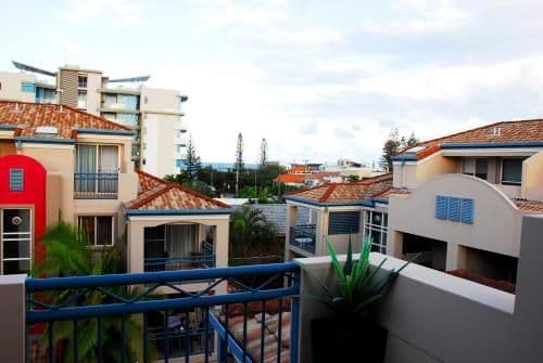 Deluxe Two-Bedroom Apartment with Spa Bath - Split Level