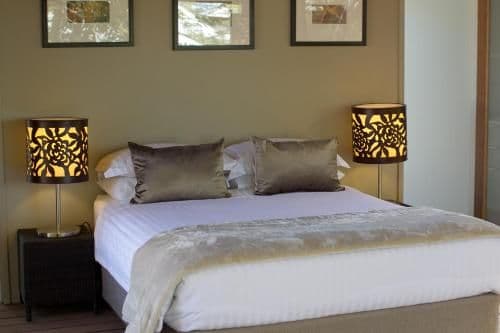 Luxury Queen Tent with Fan