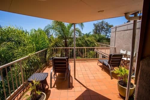 Three-Bedroom Apartment with Garden View - Non Smoking