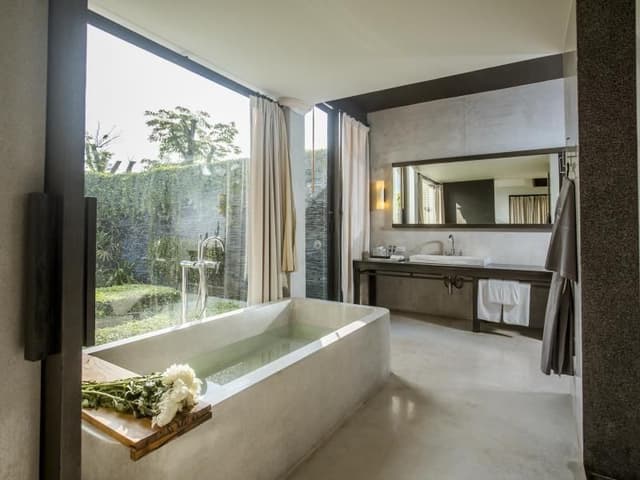 VILLA DELUXE