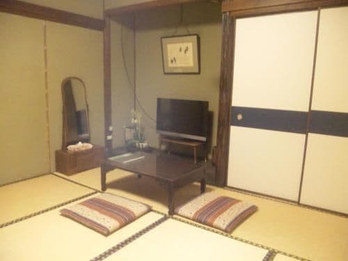 Japanese-Style Quadruple Room with Shared Bathroom - Non-Smoking