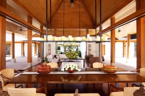 Six-Bedroom Villa