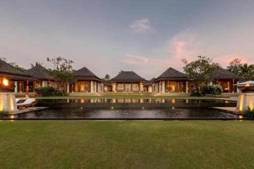 Six-Bedroom Villa