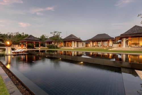 Six-Bedroom Villa
