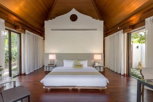 Six-Bedroom Villa