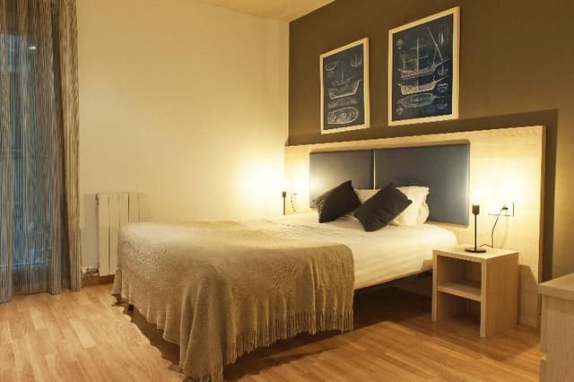 APARTMENT CAPACITY 6 TWO BEDROOMS