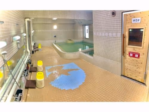 Single Room with Shared Bathroom