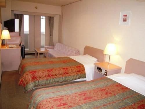 Twin Room with Private Bathroom