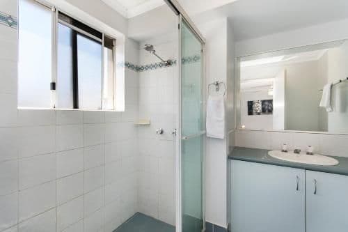 2 Bedroom Rooftop Apartment
