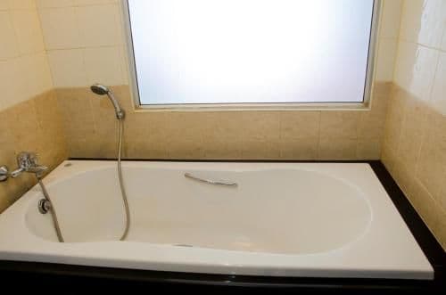 Twin Room with Bath