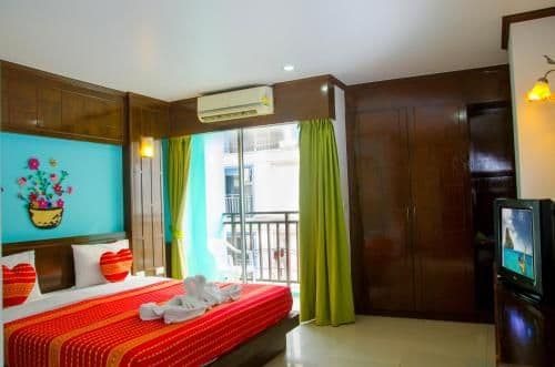 Deluxe Double or Twin Room