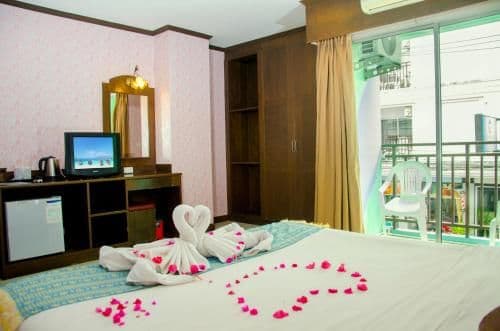 Deluxe Double or Twin Room
