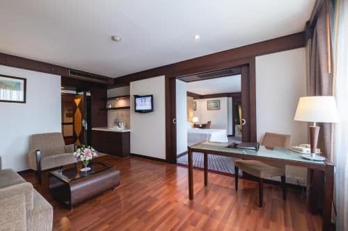 Executive Suite