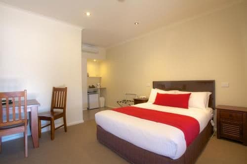 Executive Queen Room