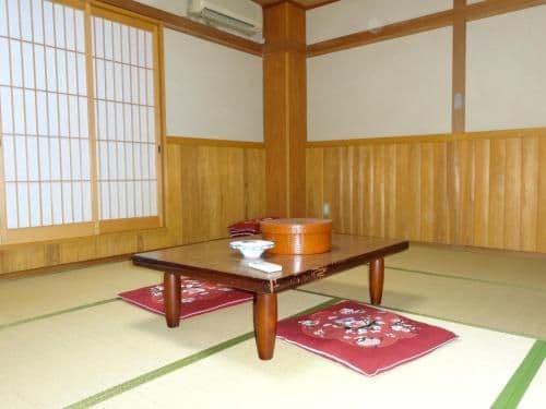 Japanese-Style Twin Room