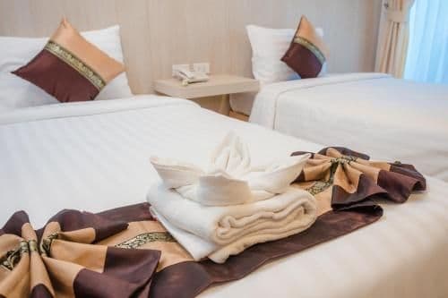 Standard Twin Room (Free Round Trip Airport Transfer)