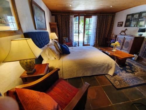 Queen Room with Spa Bath