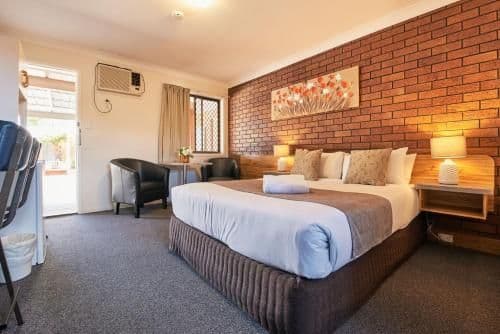 Queen Room
