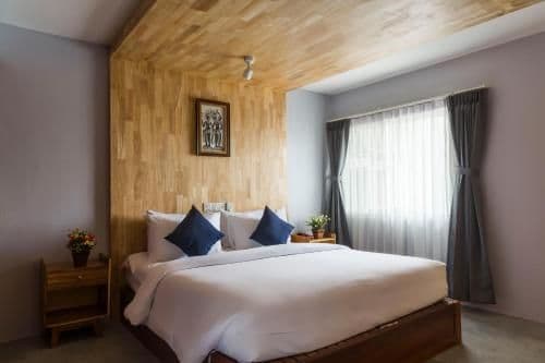 Deluxe Double Room with City View