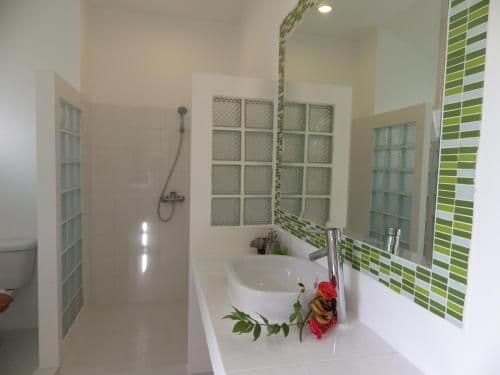 Villa with Balcony - Double Bed