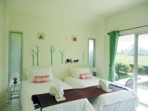 Villa with Balcony - Twin Bed