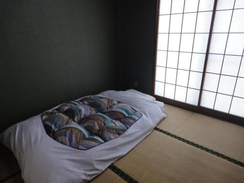 Japanese-Style Room - Smoking