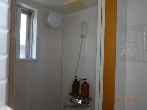 Room Selected at Check-In (Shared Bathroom)