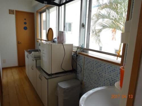 Single Room with Shared Bathroom