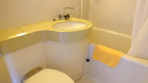 Twin Room - Non-Smoking
