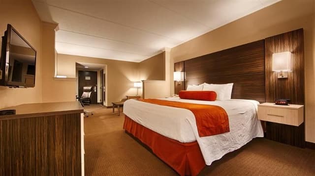 DOUBLE KING SIZE BED
