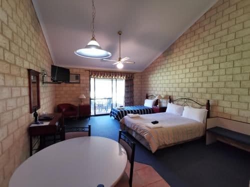 Executive Queen Room with Kitchenette