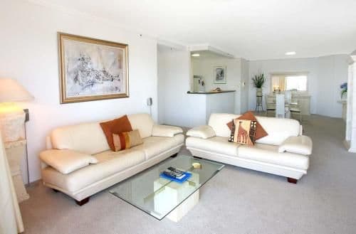 Deluxe Two-Bedroom Apartment